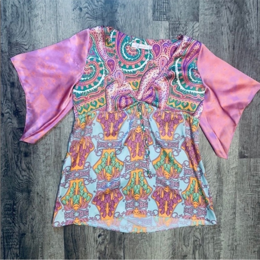 Alice & Trixie Multicolor Paisley Blouse With Pink Bell Sleeves Size Small